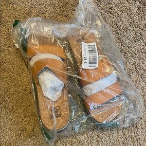 NWT Tan and White Slide Sandals